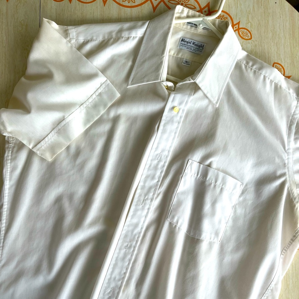Mens vintage royal knight